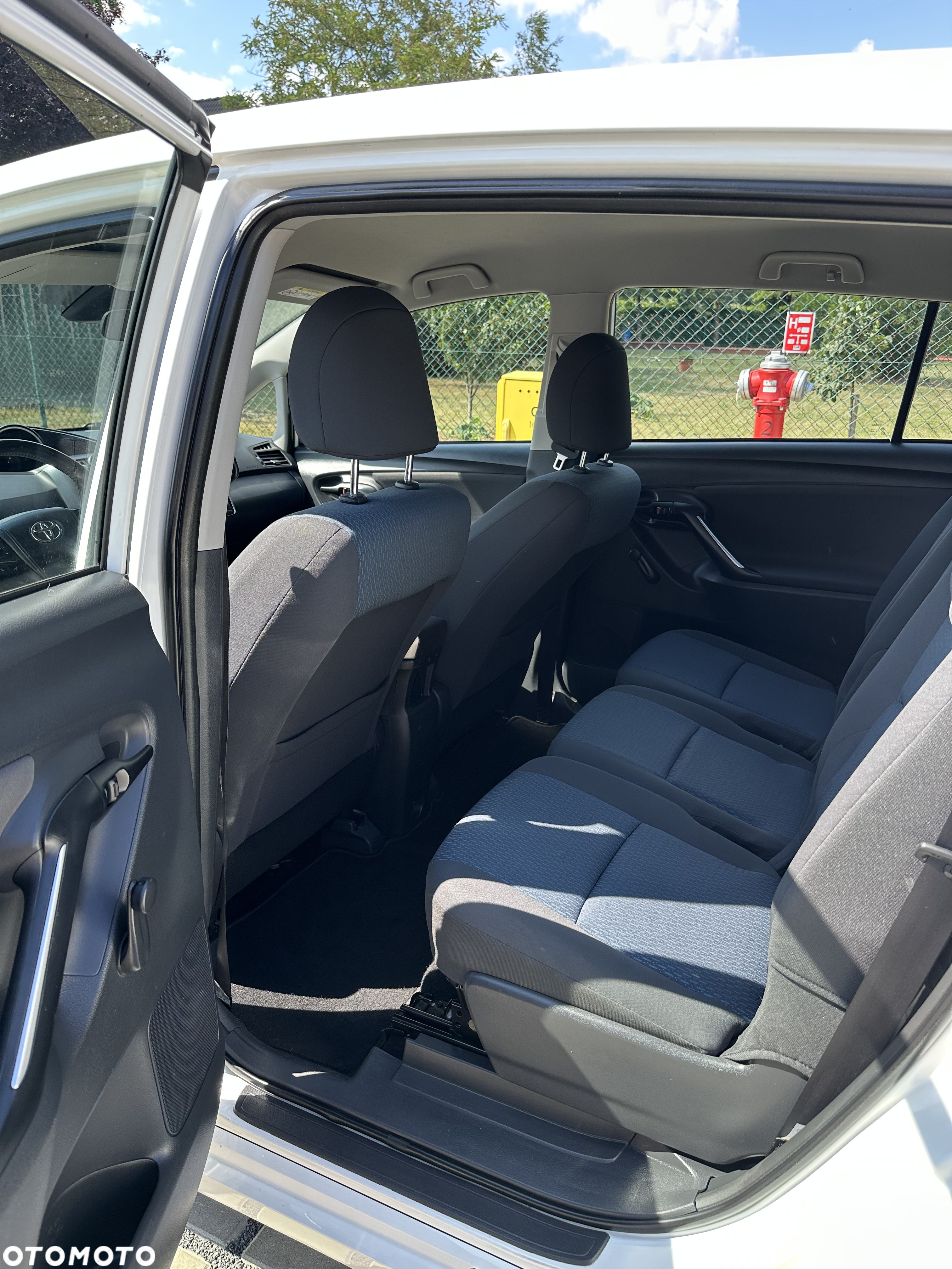 Toyota Verso 1.6 D-4D 5-Sitzer Start/Stop Edition S+ - 12