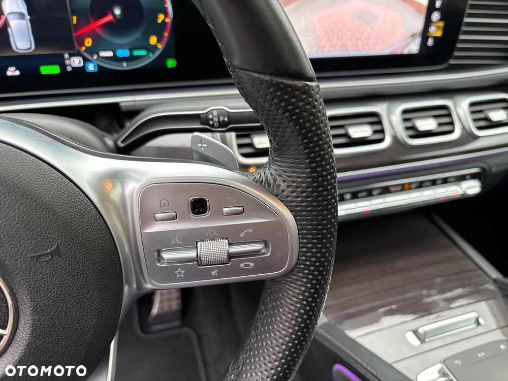 Mercedes-Benz GLE - 19