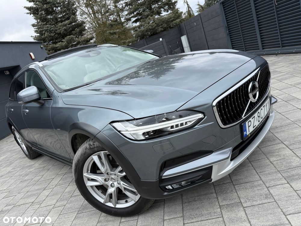 Volvo V90 Cross Country T5 AWD Pro - 17