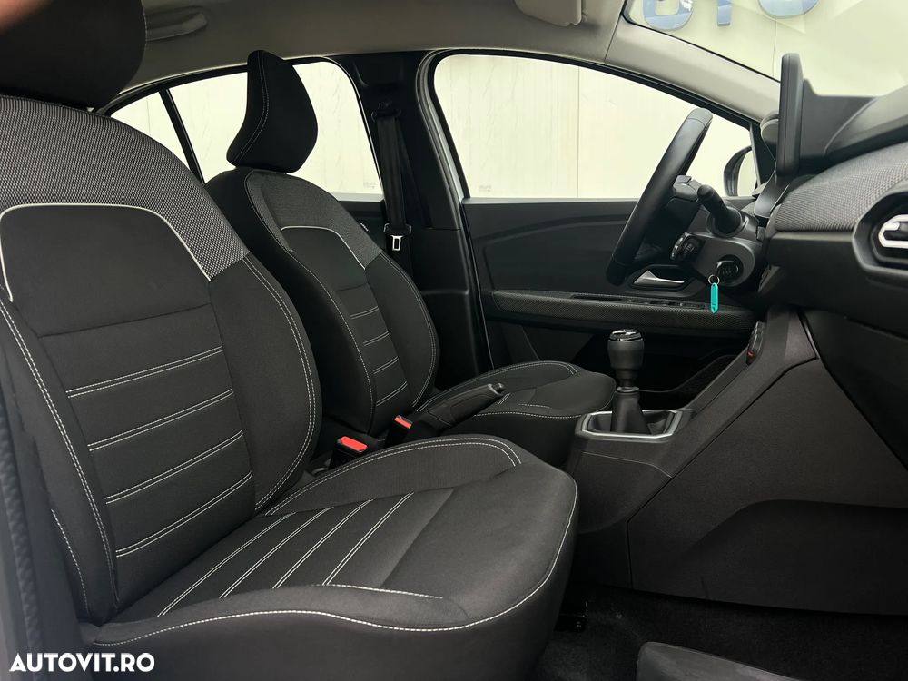 Dacia Logan TCe 90 MT6 Expression - 8