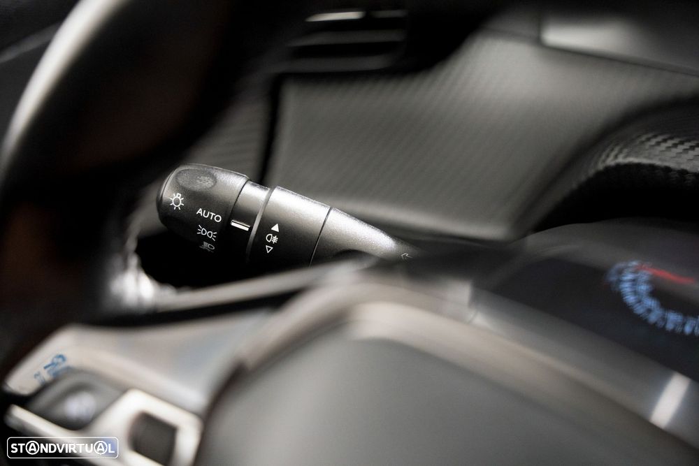 Peugeot 208 1.2 PureTech Active Pack - 9
