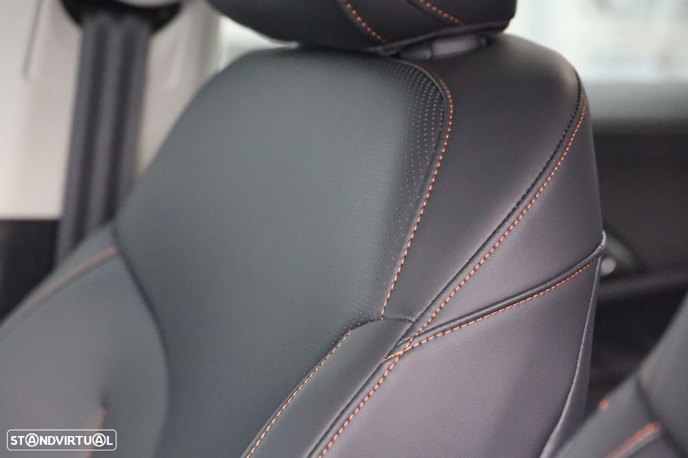 MG HS 1.5 T Luxury AT - 13