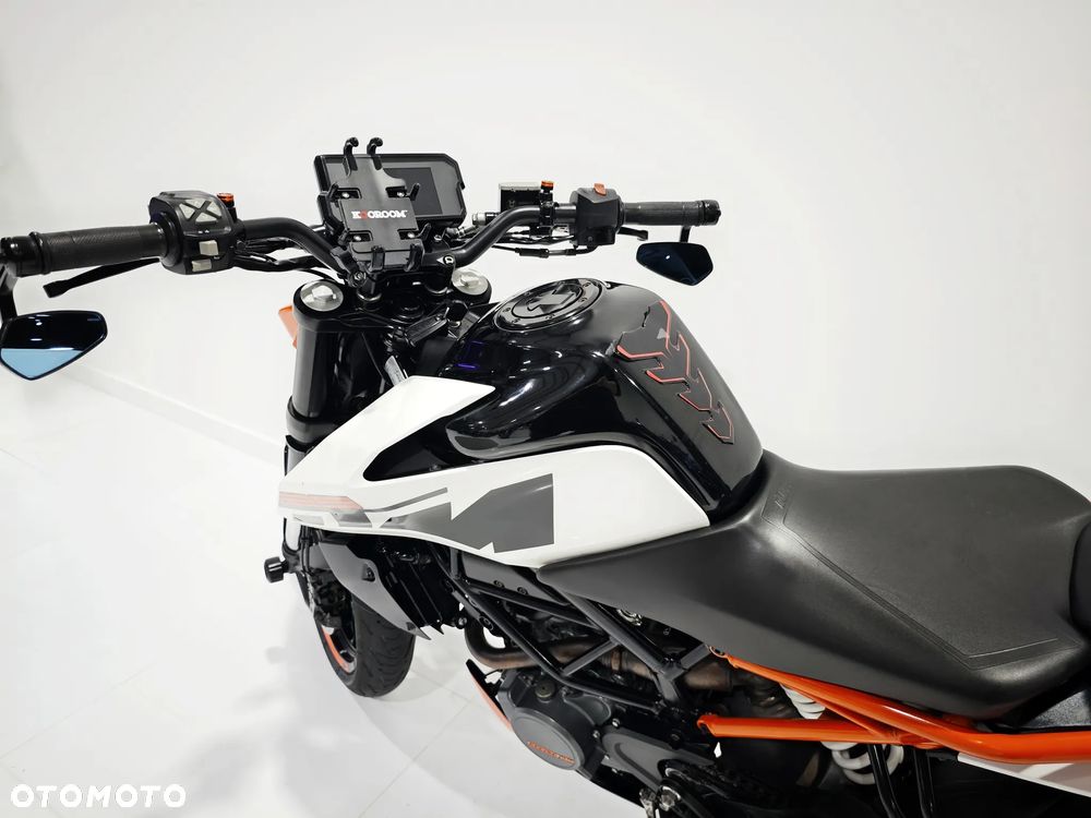 KTM Duke - 13