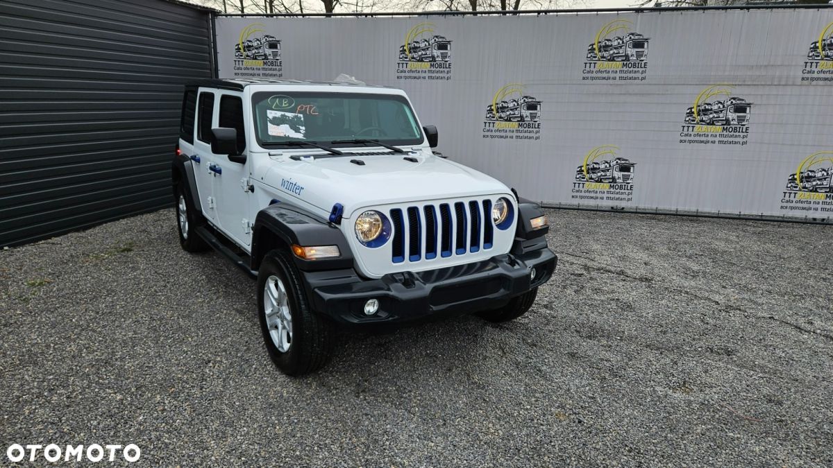 Jeep Wrangler - 1