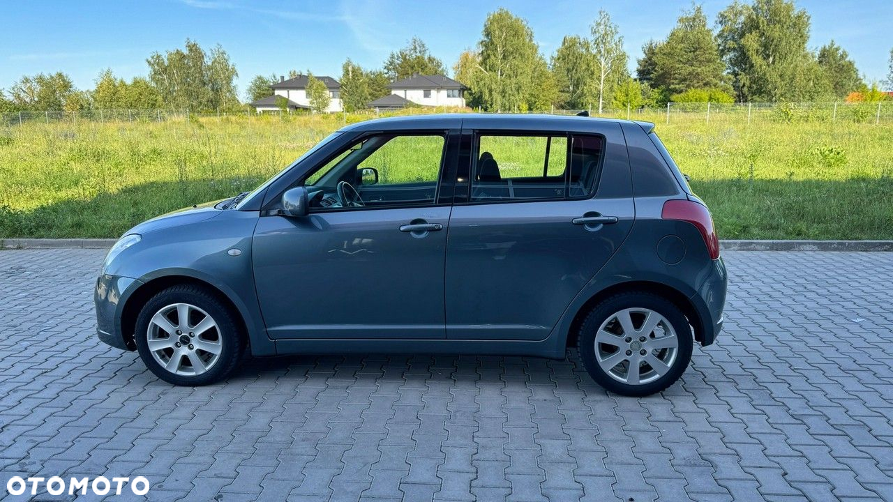 Suzuki Swift - 14