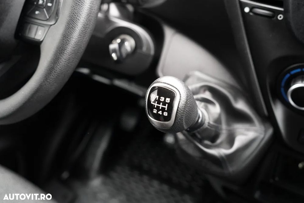 Iveco DAILY 35-140 / TIN / PANEL / MANUAL - 31