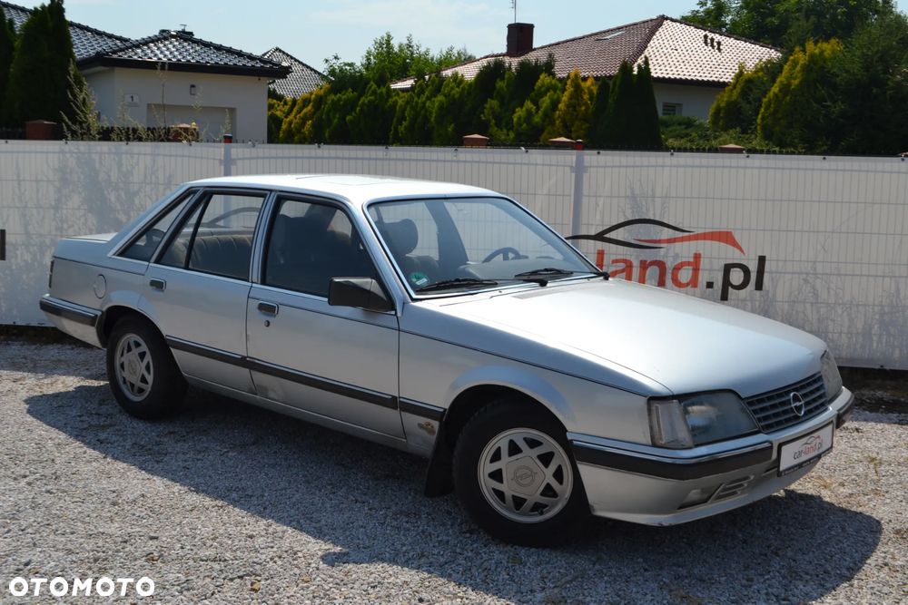 Opel Senator 3.0i CD - 2