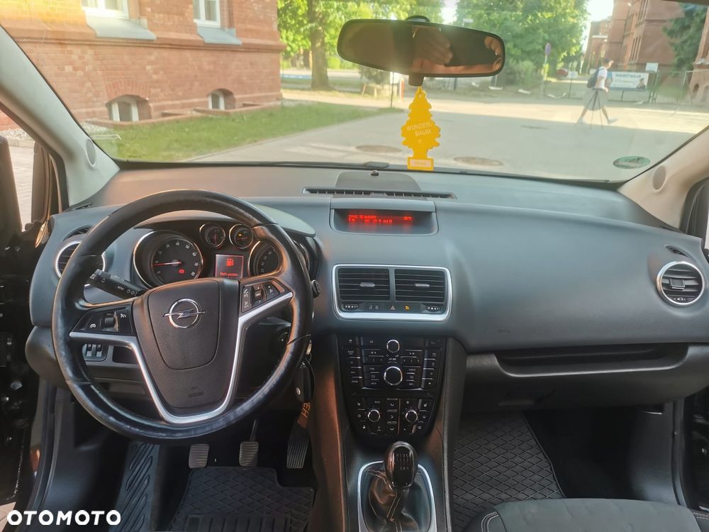 Opel Meriva - 8