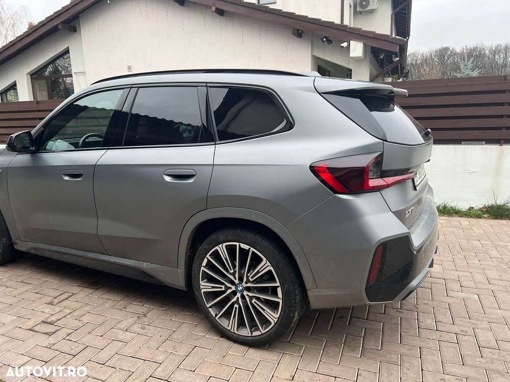 BMW iX1 xDrive30 - 14