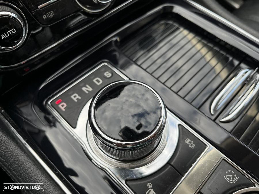 Jaguar XJ 3.0 D V6 Premium Luxury - 37