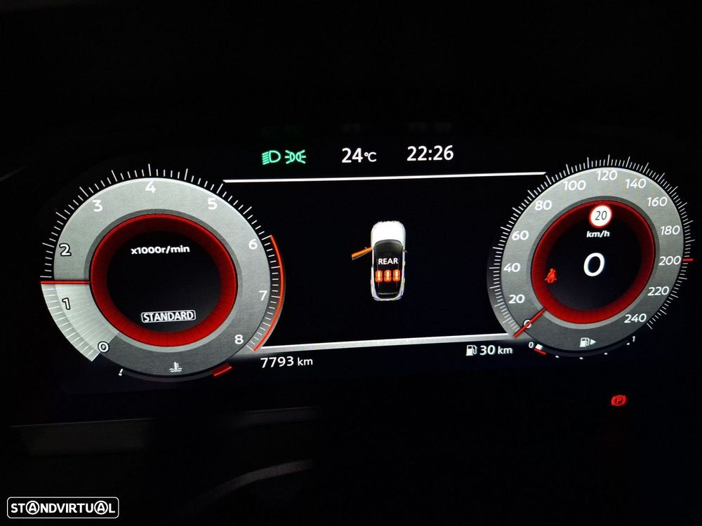 Nissan Qashqai 1.3 DIG-T N-Connecta LED+TT - 10