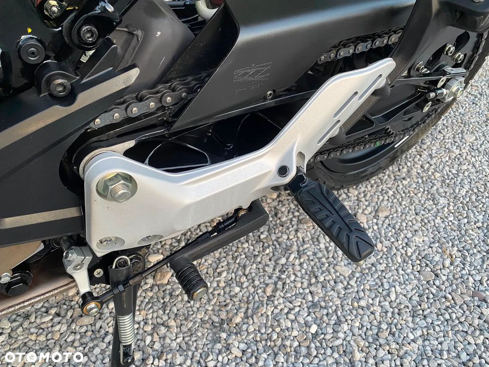 Husqvarna Svartpilen - 18