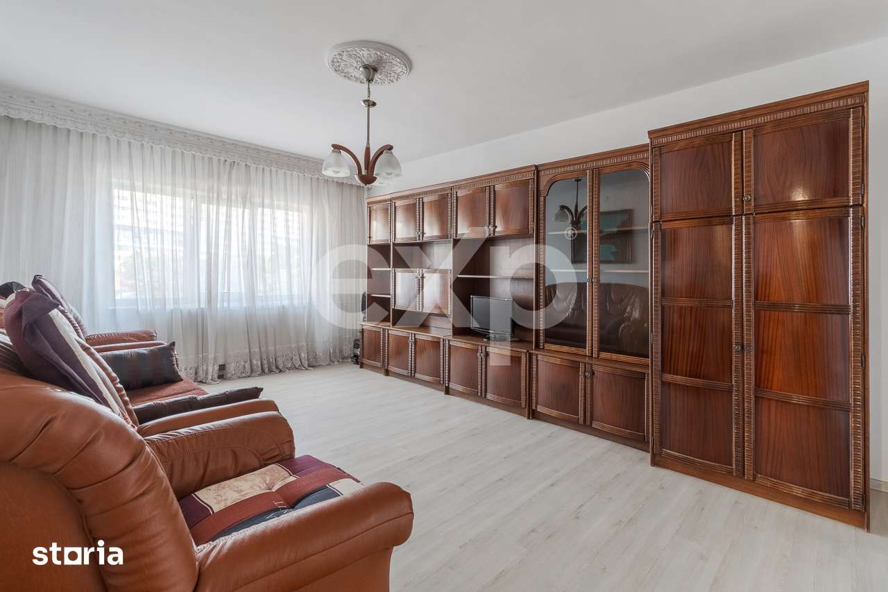 Apartament 3 camere decomandat, etaj 1, Xenopol — fotografia 1