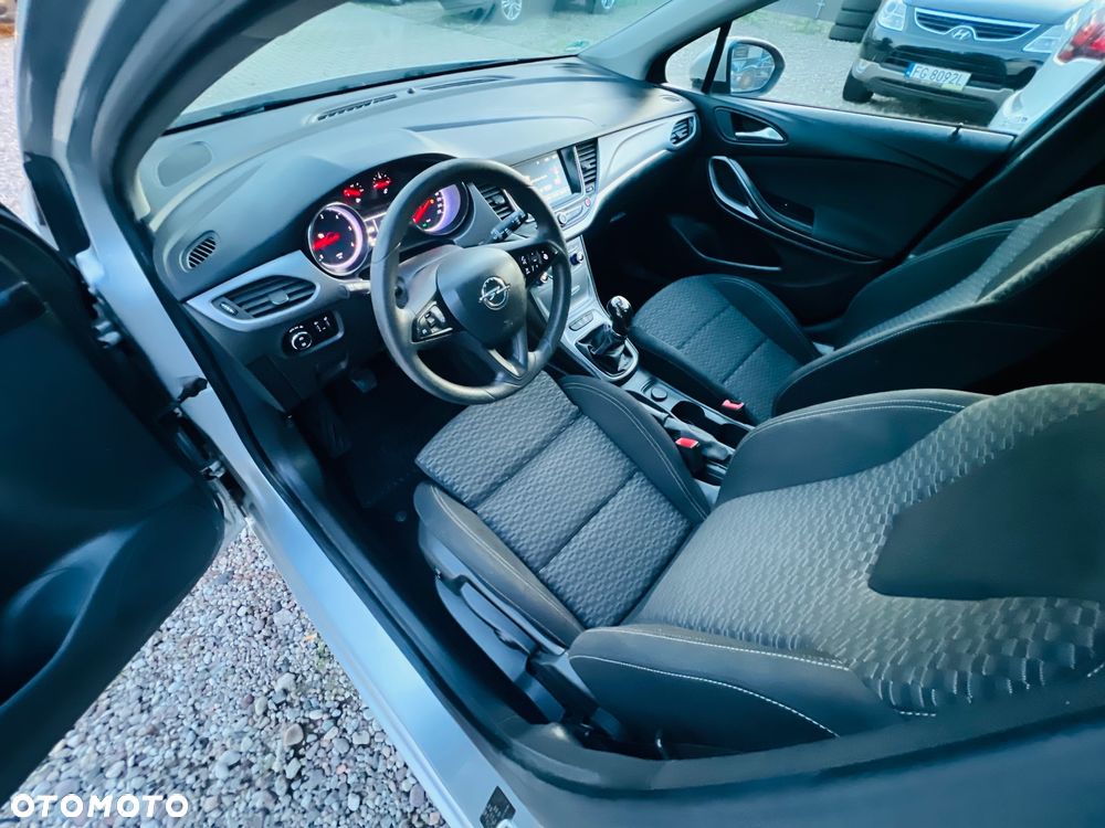 Opel Astra 1.6 D (CDTI) Sports Tourer Edition - 9