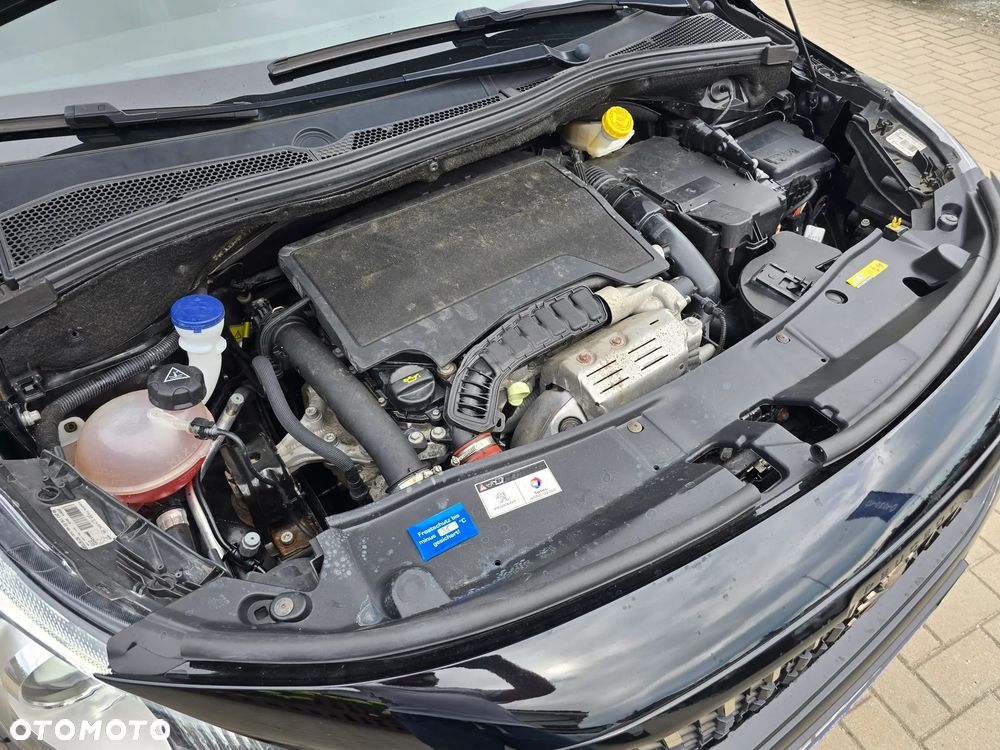 Peugeot 2008 - 16