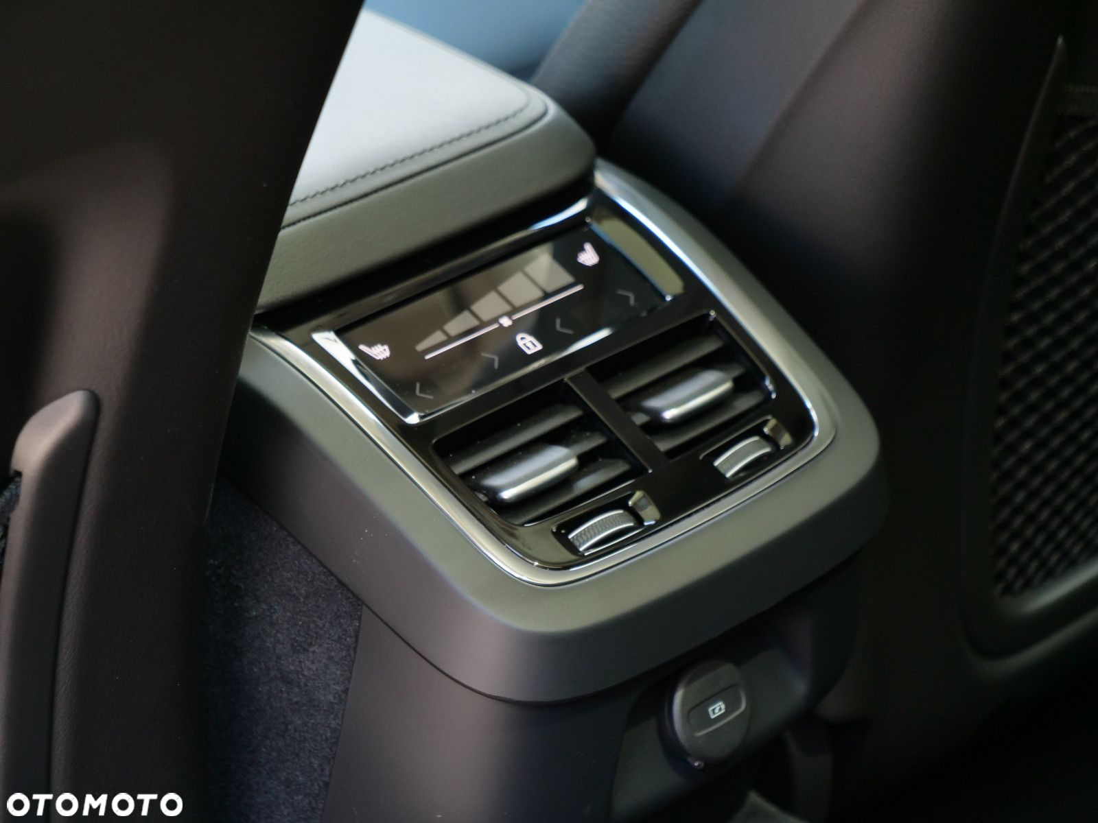 Volvo V60 - 17