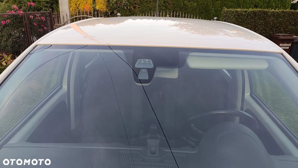 Volkswagen up! - 5