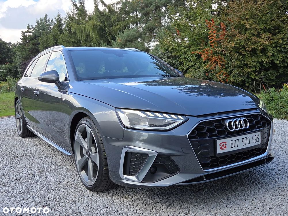 Audi A4 Avant 40 TFSI S tronic S line - 33