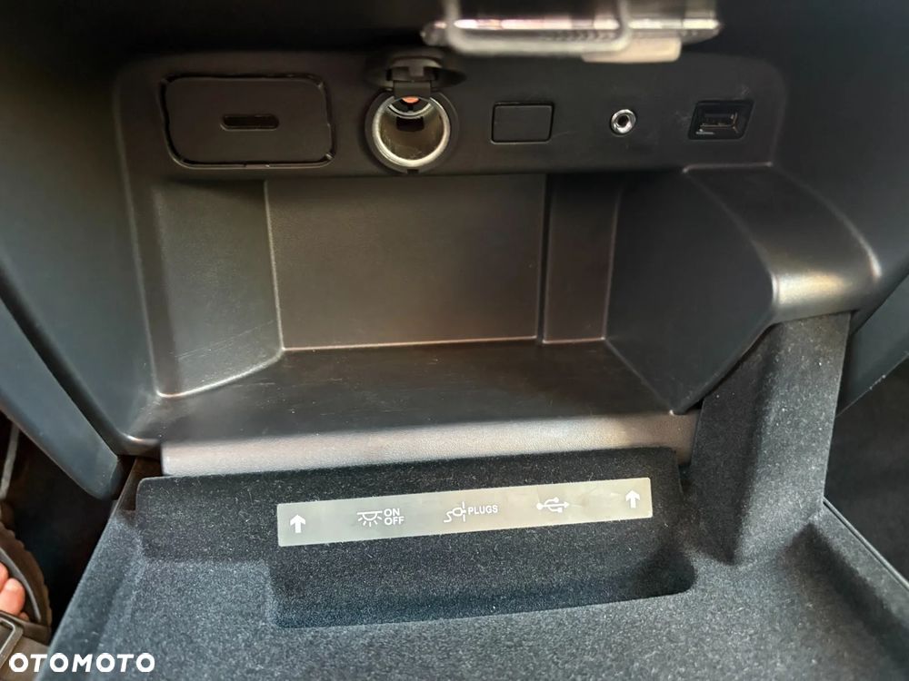 Citroën C4 Grand Picasso 1.6 BlueHDi MoreLife - 22