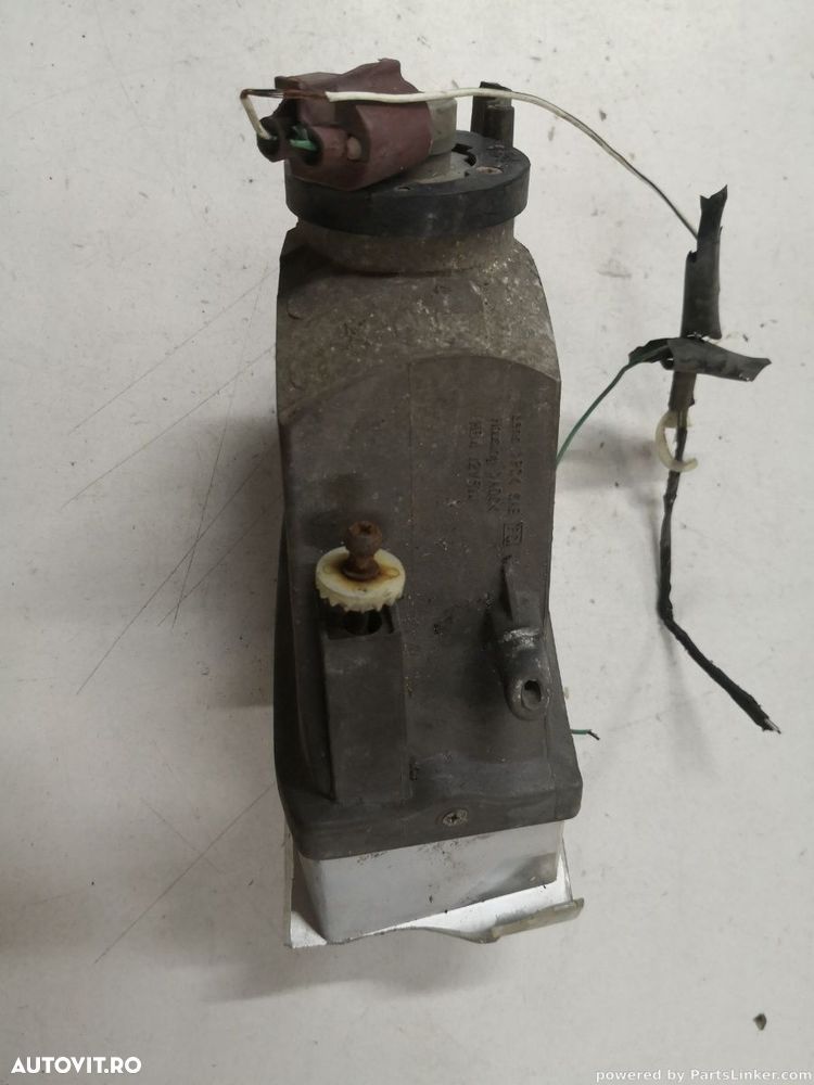 Proiectoare ceata dreapta fata TOYOTA LAND CRUISER 150 TRJ15_, KDJ15_, GRJ15_, GDJ15_ 2009 - > - 2