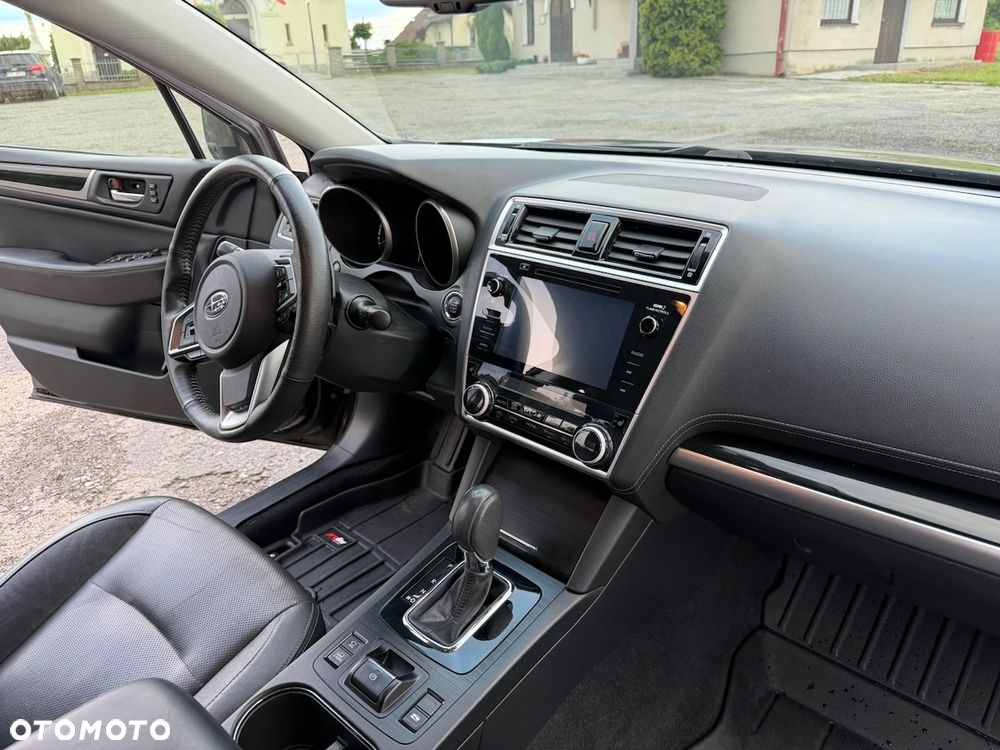 Subaru Outback 2.5i Exclusive (EyeSight) Lineartronic - 12