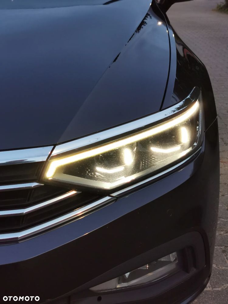 Volkswagen Passat 1.6 TDI SCR DSG Business - 15