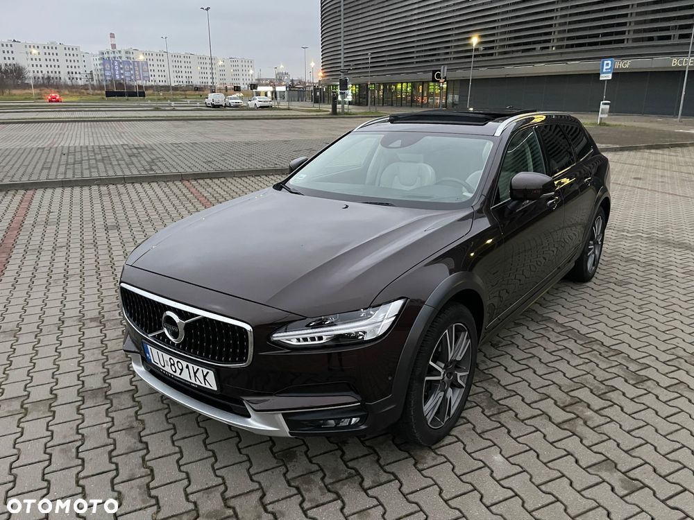 Volvo V90 D5 AWD Momentum Pro - 8