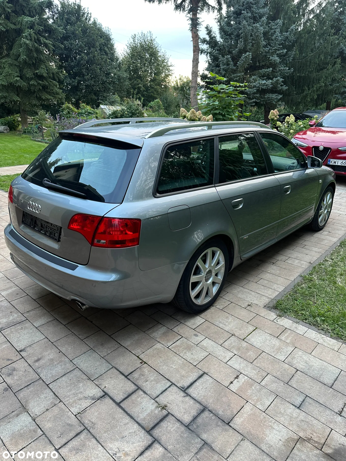 Audi A4 2.0T FSI - 7