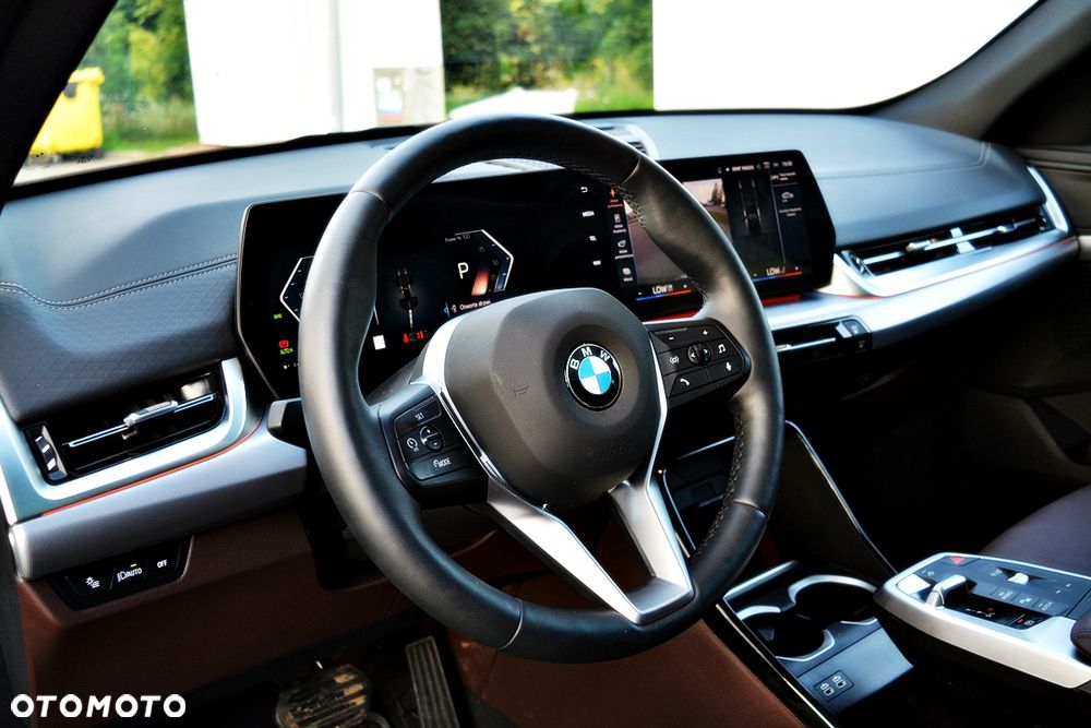 BMW X2 xDrive20i Advantage Plus - 7