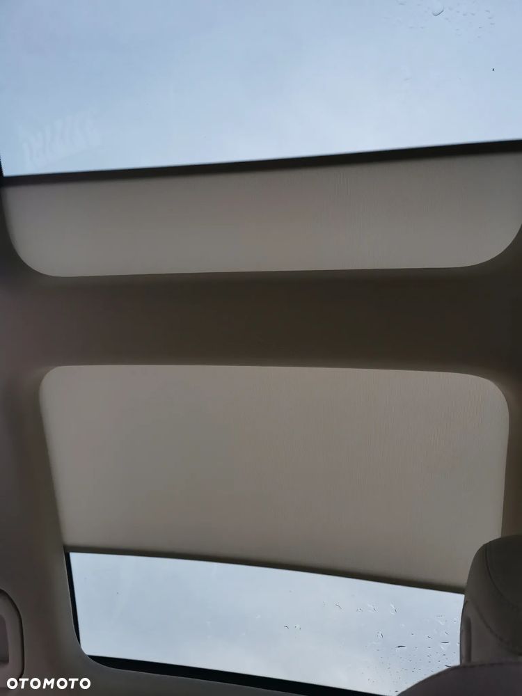 Mercedes-Benz GLC - 22