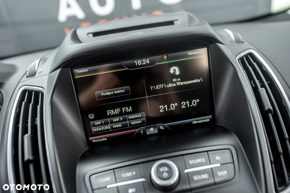 Ford Grand C-MAX - 27