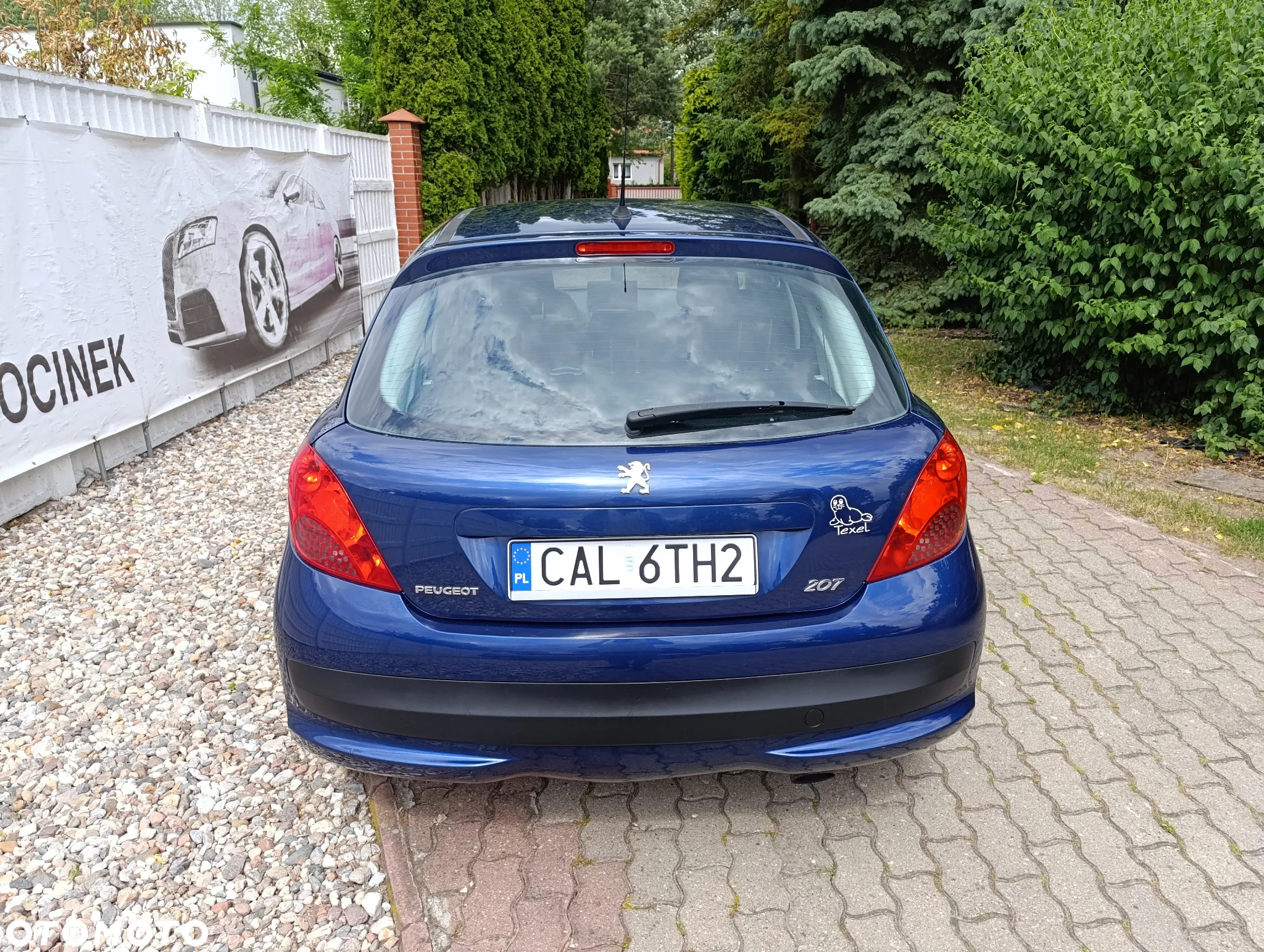 Peugeot 207 - 11
