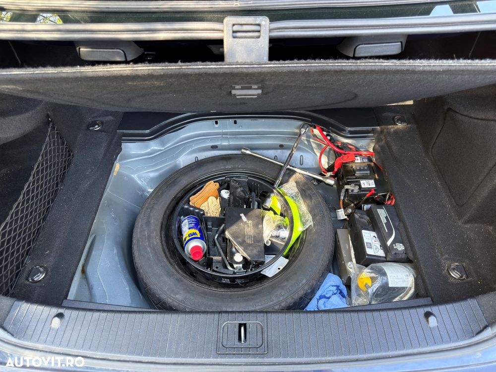 Mercedes-Benz E 250 CDI 4MATIC 7G-TRONIC Avantgarde - 17