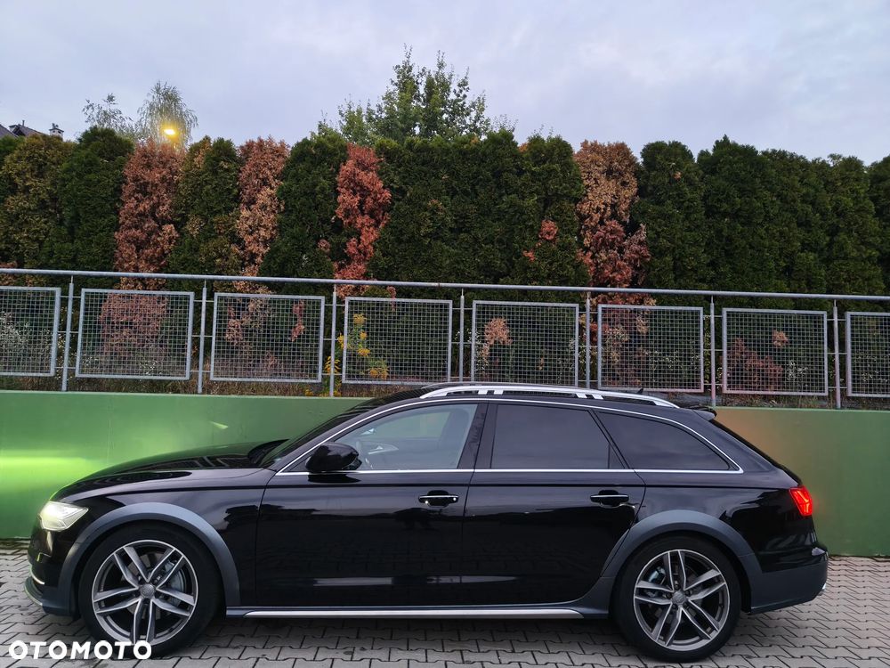 Audi A6 Allroad - 12
