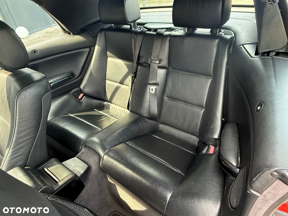 BMW Seria 3 323i - 10