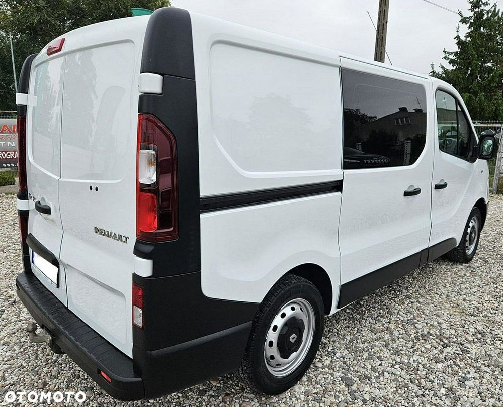 Renault Trafic - 2