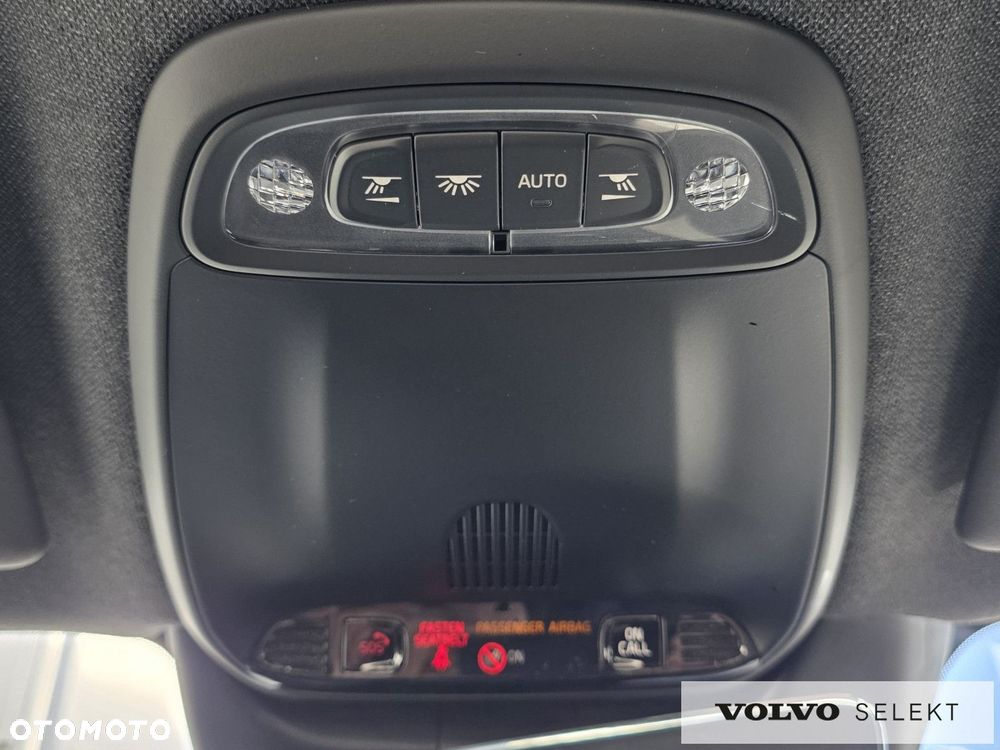 Volvo XC 40 - 31