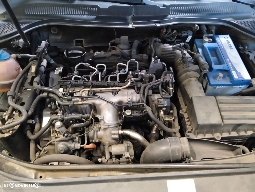 Volkswagen Passat CC ano 2011 2.0tdi - 3