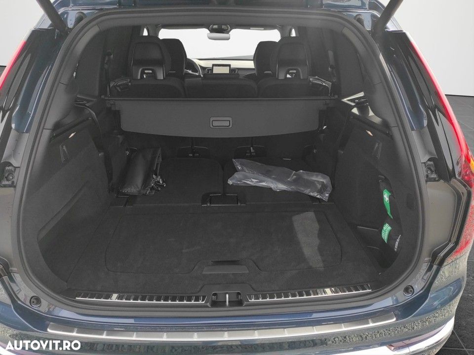 VOLVO XC90 2025 — imagine 16