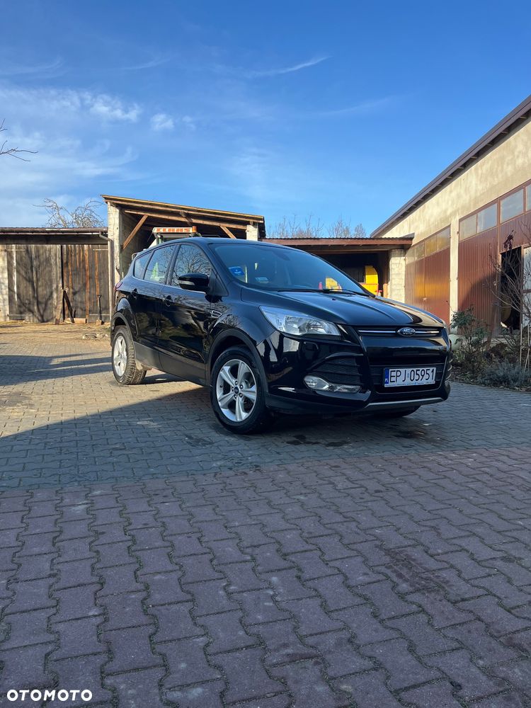 Ford Kuga 1.6 EcoBoost 2x4 Trend - 2