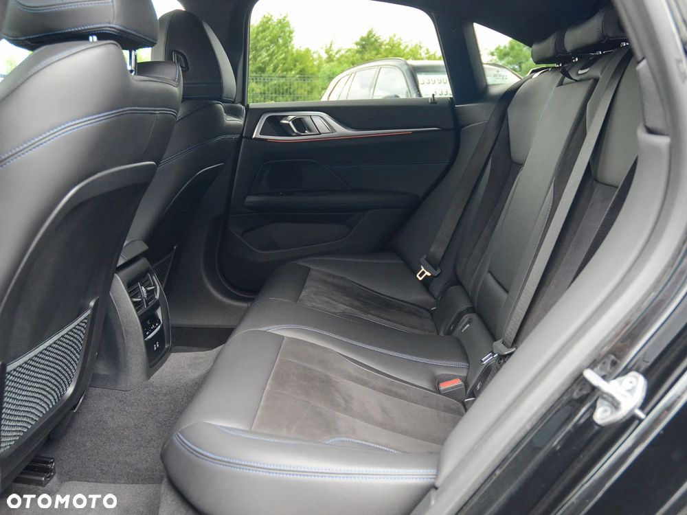 BMW Seria 4 M440i xDrive mHEV sport - 33