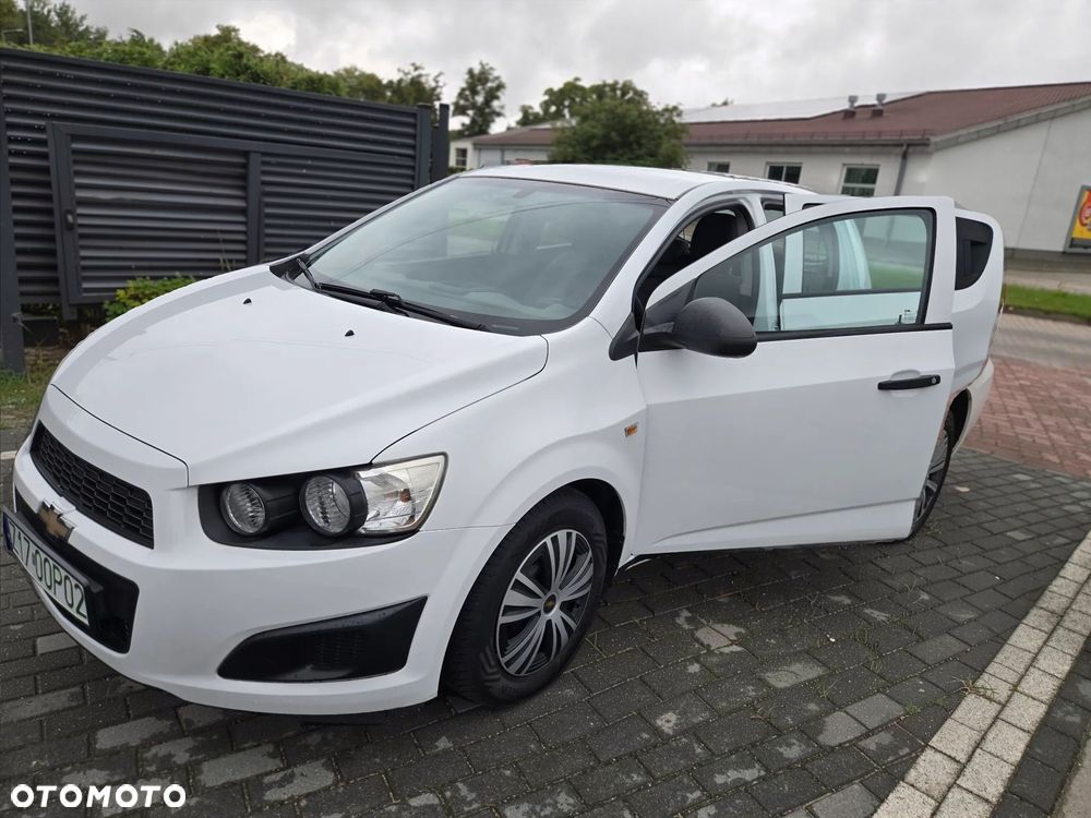 Chevrolet Aveo 1.2 LS - 29