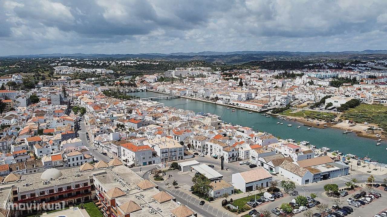 Prédio  para venda - Grande imagem: 2/22
