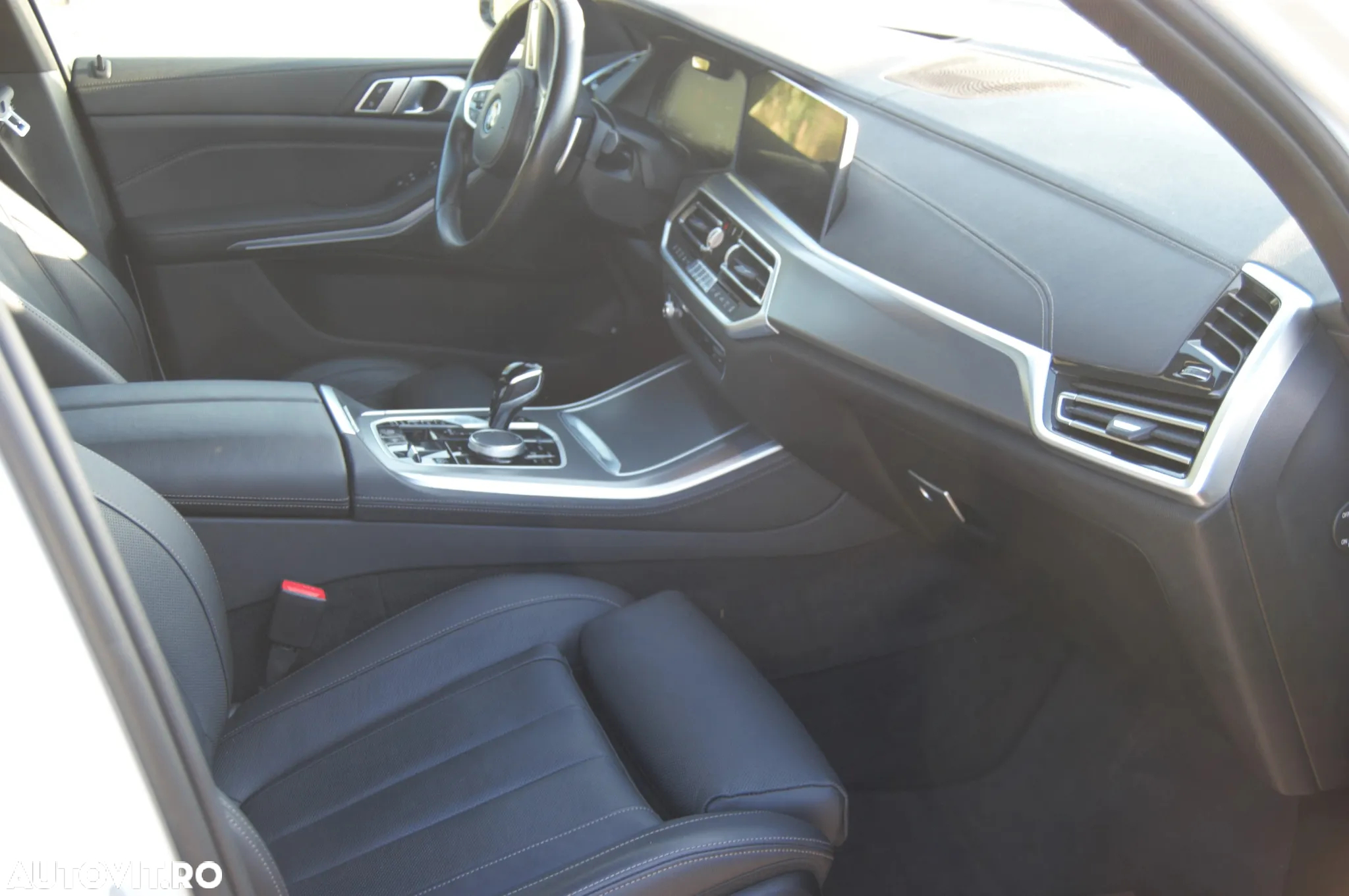 BMW X5 xDrive45e - 8