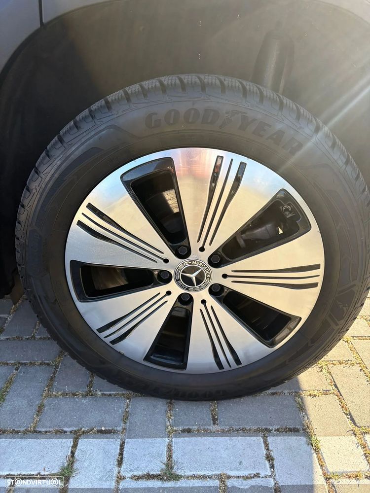 Mercedes-Benz EQB 250 Progressive - 16