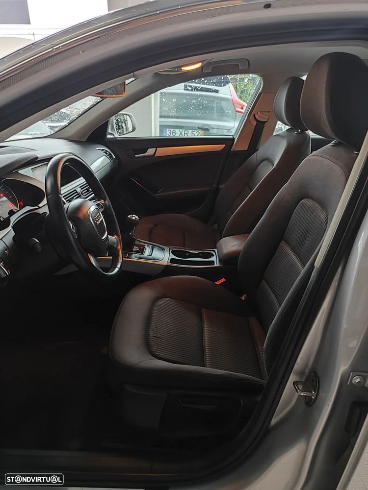 Audi A4 2.0 TDI Business Line Advance - 14