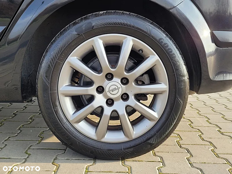 Opel Astra - 18