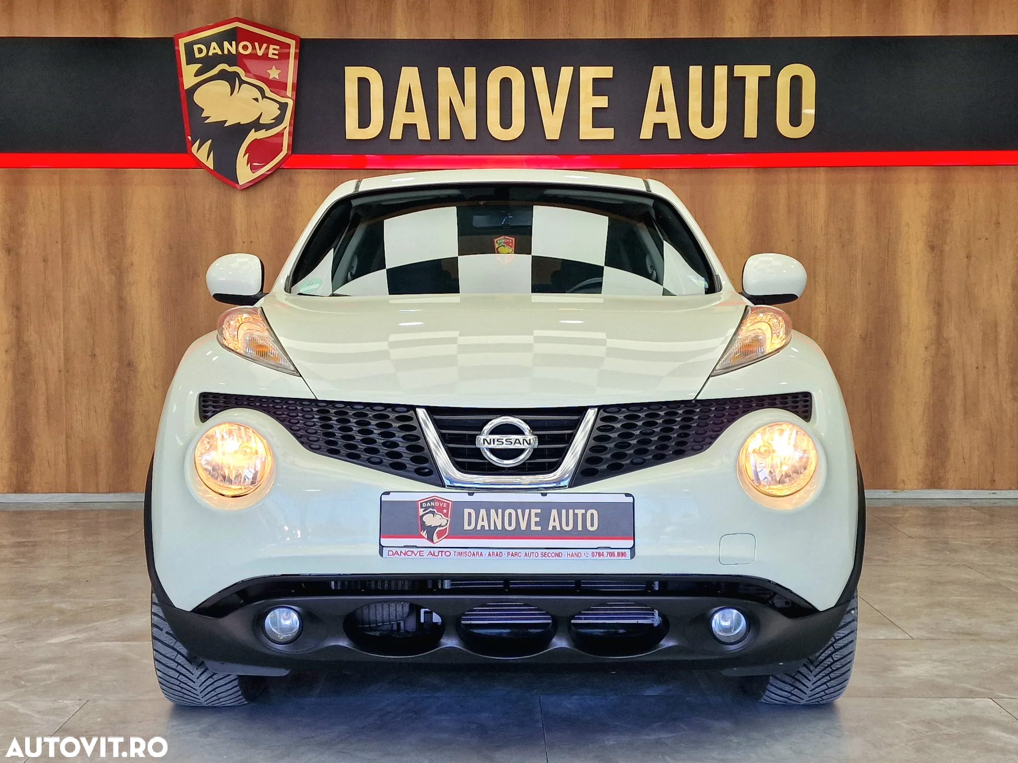 Nissan Juke 1.6 DIG-T ALL-MODE 4x4i CVT n-tec - 2