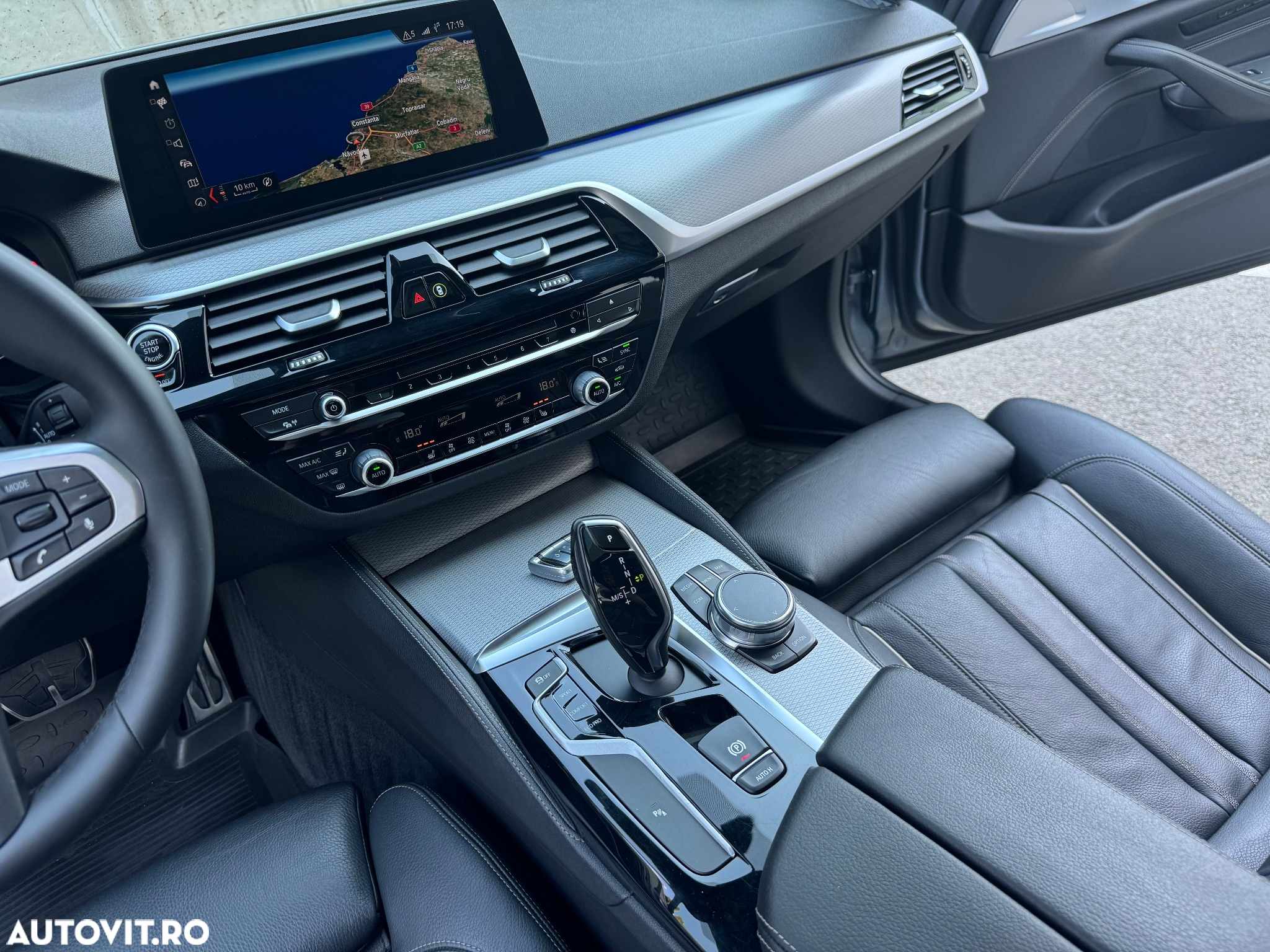 BMW Seria 5 530d xDrive Aut. - 19
