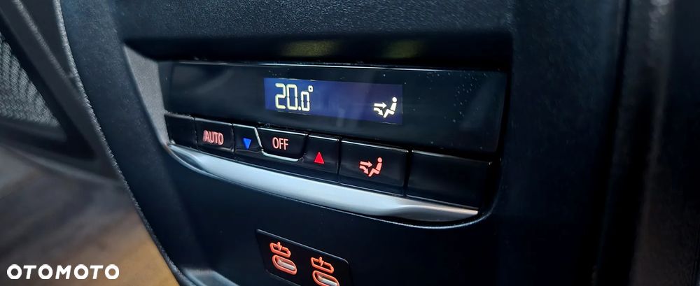 BMW Seria 3 320d M Sport Shadow - 13